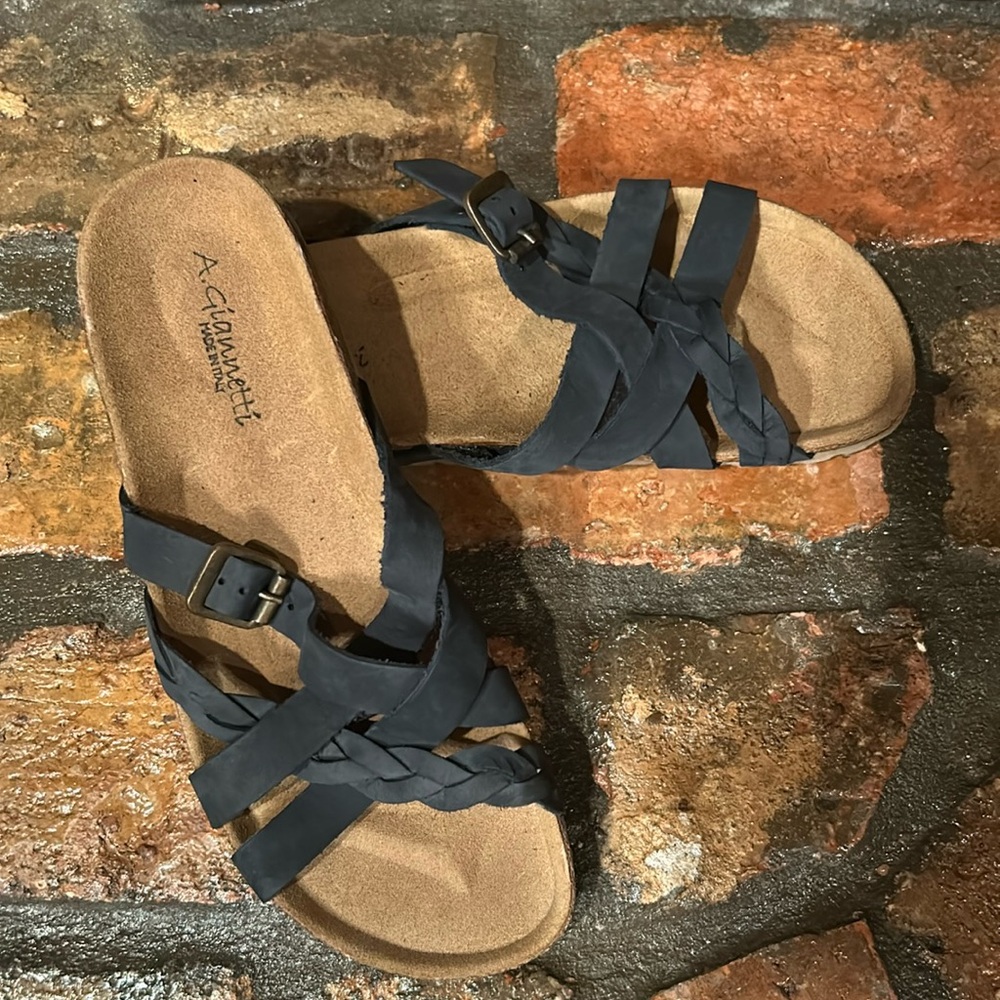 A. Giannetti sandals.